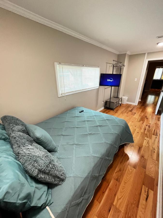 Atlanta Unit 2 Room 3 - Atlanta Bests Kept Secret Private Bedroom & Bathroom Dış mekan fotoğraf